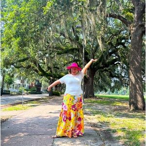 Meet your Posher, Dawn